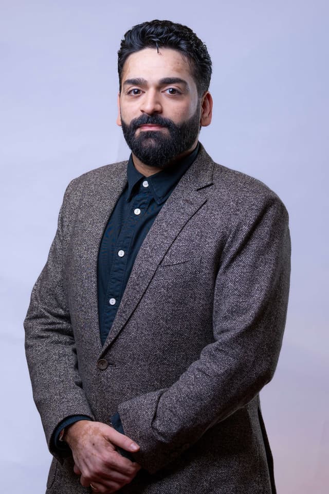 Zain Dhalla مدير المنتجات والمشاريع الجديدة